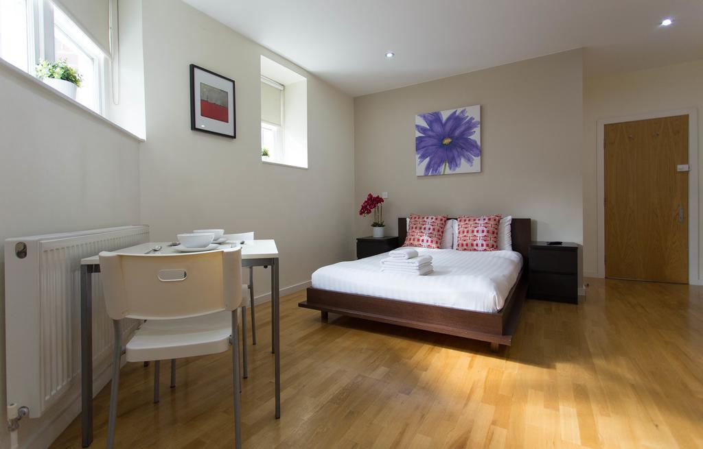 St James House Serviced Apartments By Concept Apartments Лондон Экстерьер фото